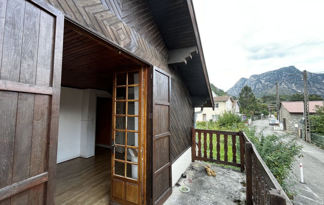 Annonces FOIX : Maison / Villa | TARASCON-SUR-ARIEGE (09400) | 49 m2 | 67 000 € 