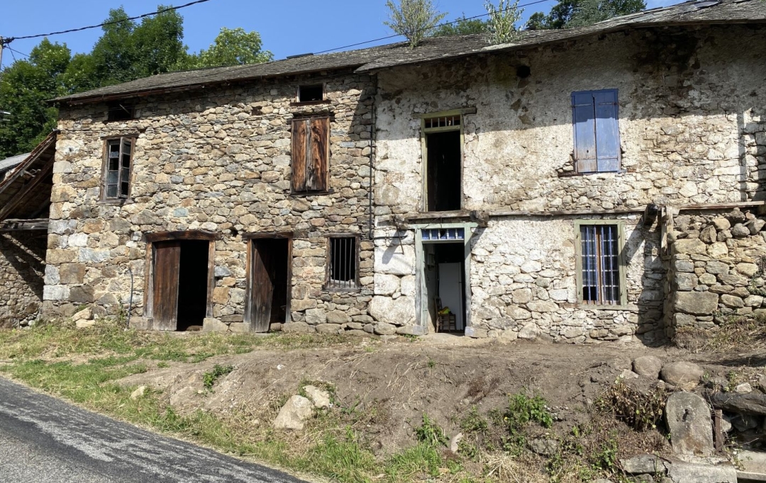 Annonces FOIX : Maison / Villa | SAURAT (09400) | 180 m2 | 59 000 € 