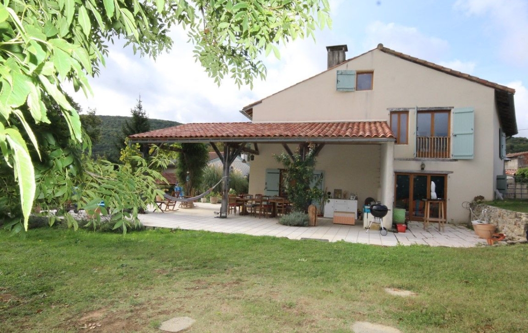 Annonces FOIX : Domaines / Propriétés | FOIX (09000) | 300 m2 | 550 000 € 